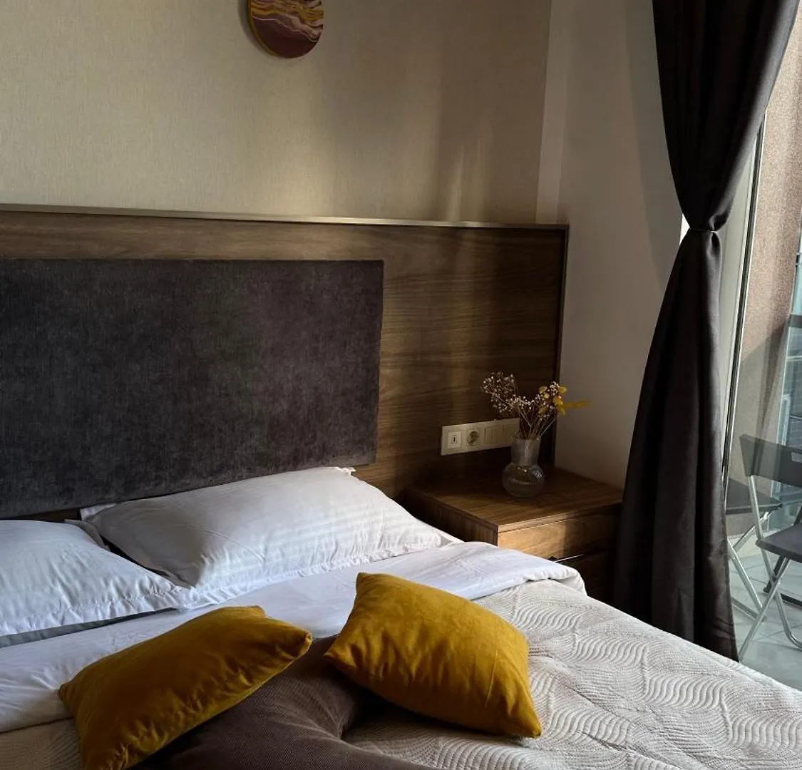 Hedi 18 Apartment Batumi 0*,  Georgien